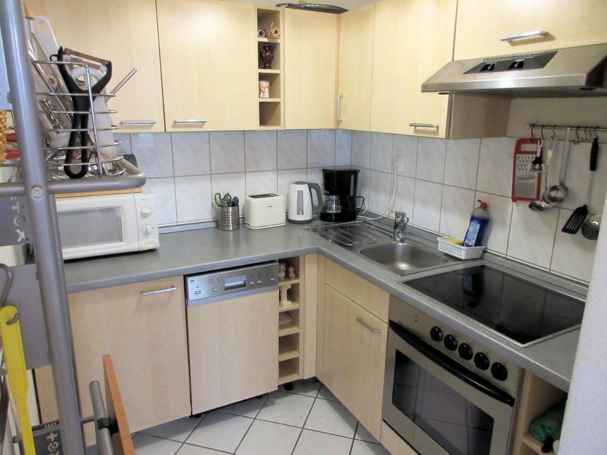 Private Apartment Near Fair Ground Hannover Esterno foto